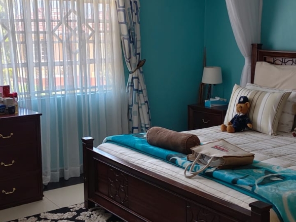 4 bedroom house for sale in Kitengela with DSQ gated estate highway frontage 50x100 plot KES 15M