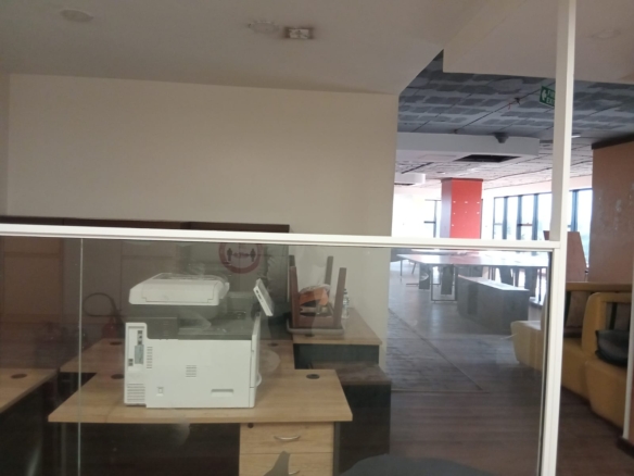 Office space for rent in Westlands Nairobi 3706 sqft 3rd floor with parking bays and prime business location