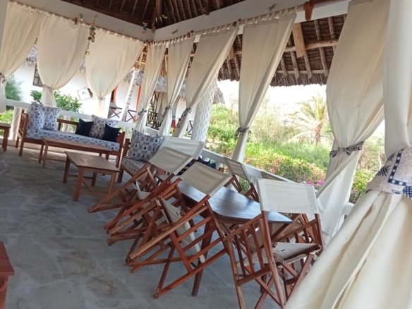beachfront 2 bedroom villa for sale in Mambrui Malindi fully furnished villa with pool golf course and security