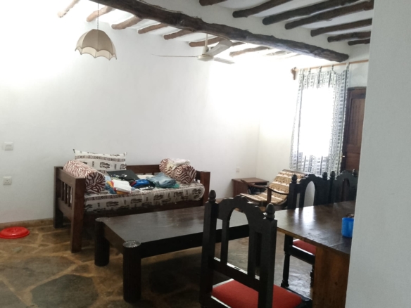 4-bedroom house for rent in Malindi near Light International School with green scenery, private compound, and flexible furnishing options.