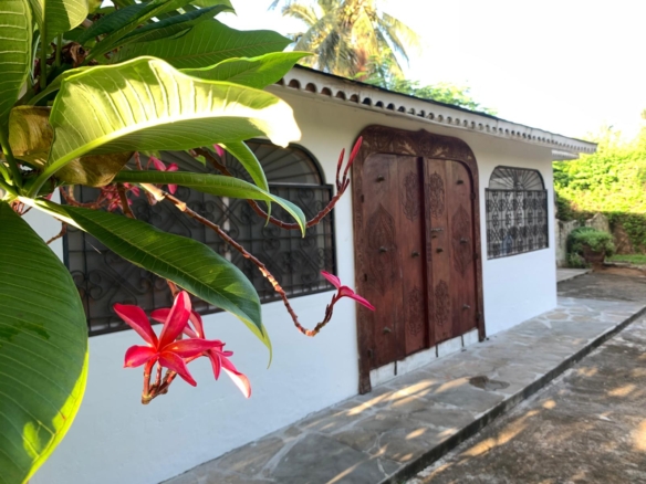 2 bedroom short stay house in Watamu Kenya serene environment near beach at 12k per night