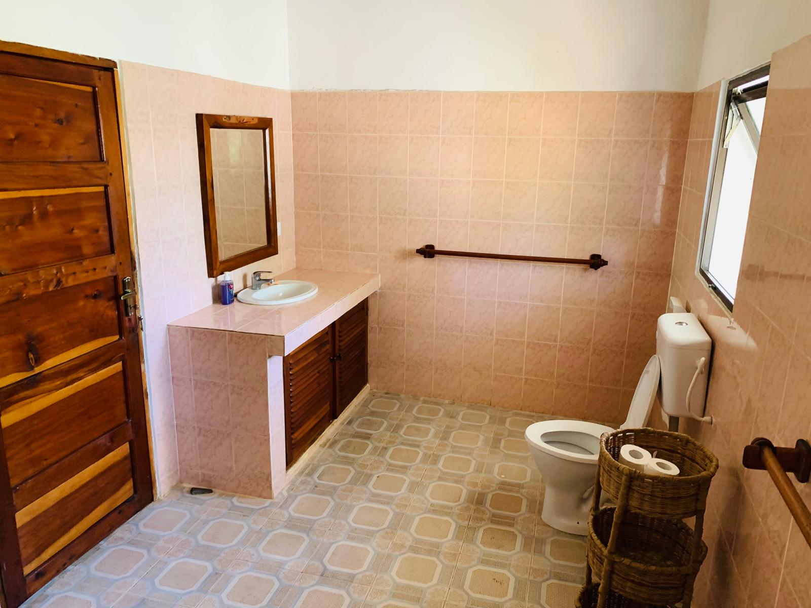 2 bedroom short stay house in Watamu Kenya serene environment near beach at 12k per night