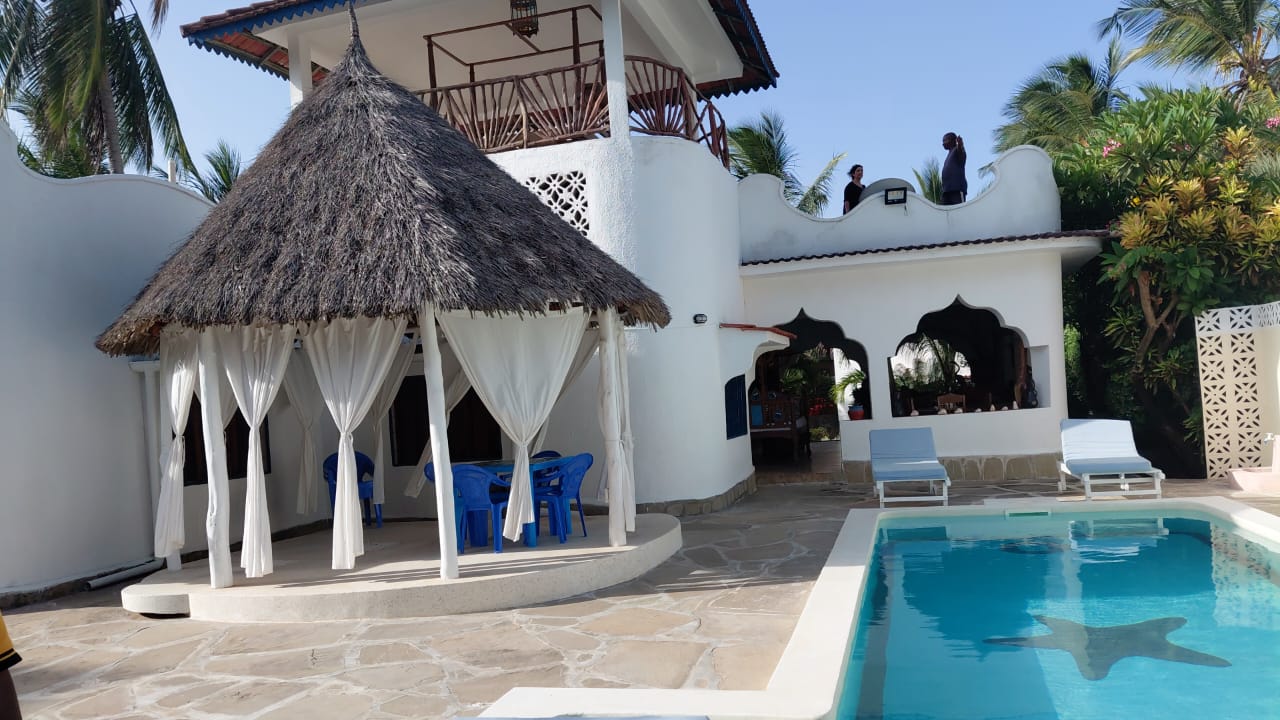 Fully furnished 3 bedroom ocean view villa for sale in Turtle Bay Watamu on quarter acre near beach with DSQ and garage