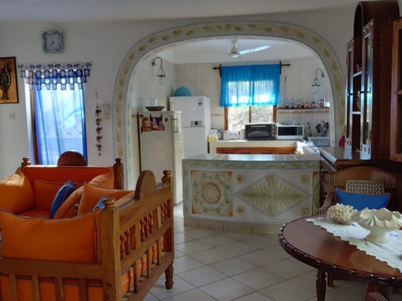 Fully furnished 3 bedroom ocean view villa for sale in Turtle Bay Watamu on quarter acre near beach with DSQ and garage