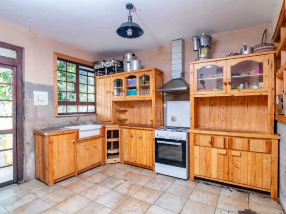 3 bedroom all ensuite house for sale in Thika Greens Golf Estate on quarter acre near golf course with secure gated living