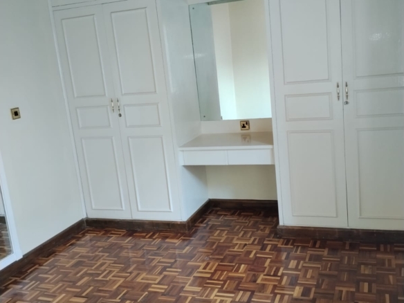 4 bedroom townhouse for rent and sale in Westlands Brookside Nairobi with parking and DSQ