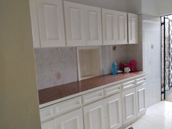 4 bedroom townhouse for rent and sale in Westlands Brookside Nairobi with parking and DSQ