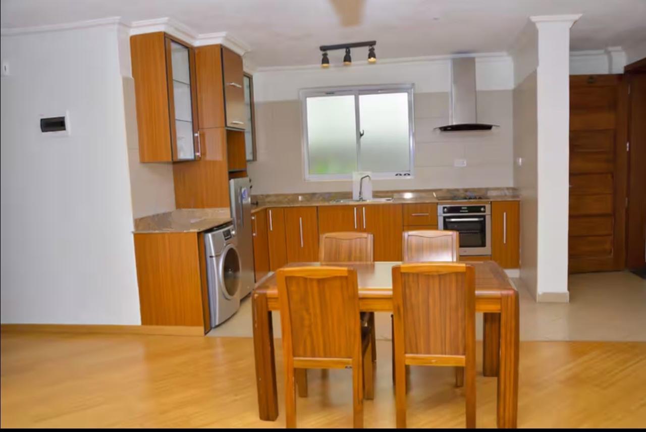 Fully furnished 2-bedroom executive suite with pool and gym in Nairobi UN Blue Zone near Fourways Estate.