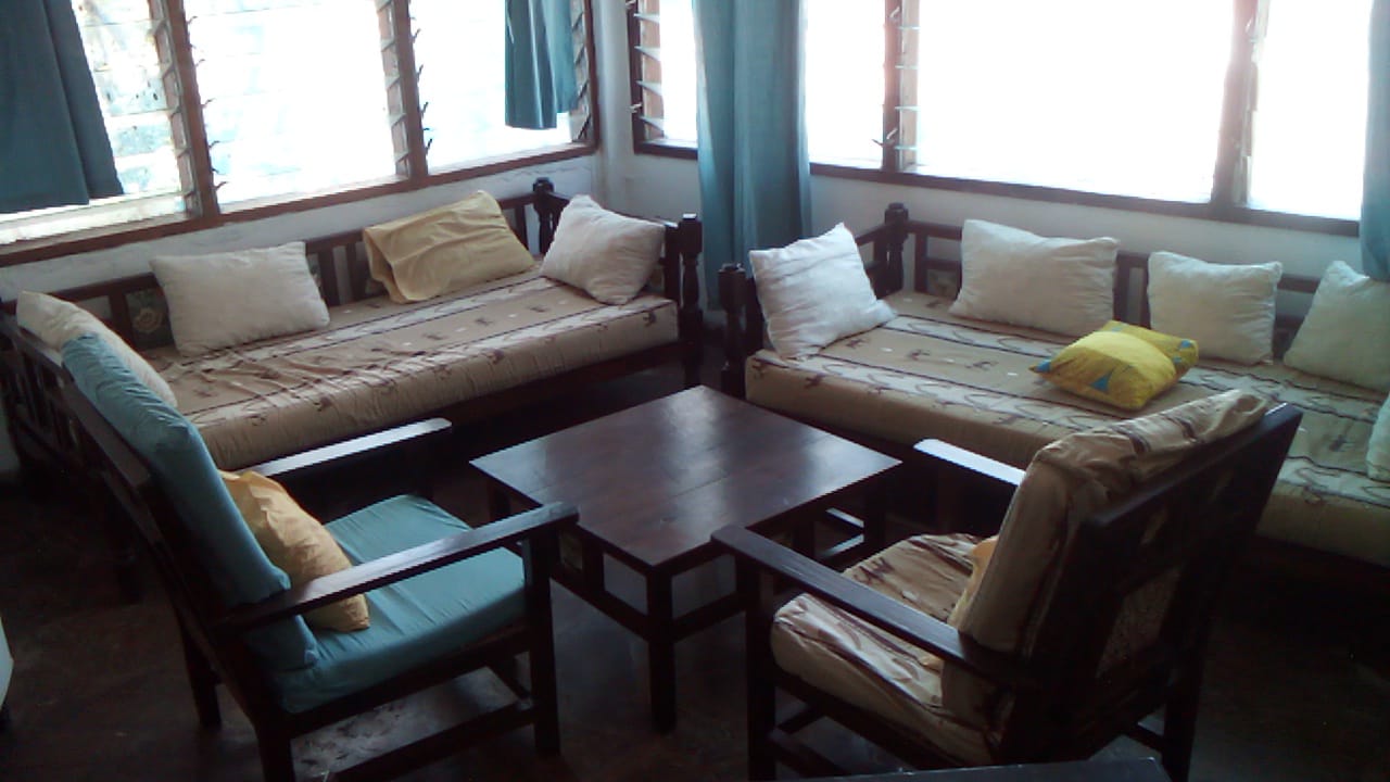 Beachfront 1 bedroom apartment for sale in Oasis Village Malindi with ocean and pool views
