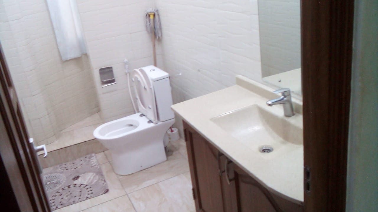 Luxury beachfront 2-bedroom apartment for short stay in Oasis Village Malindi with ocean views, swimming pool, secure parking, and 24/7 security.