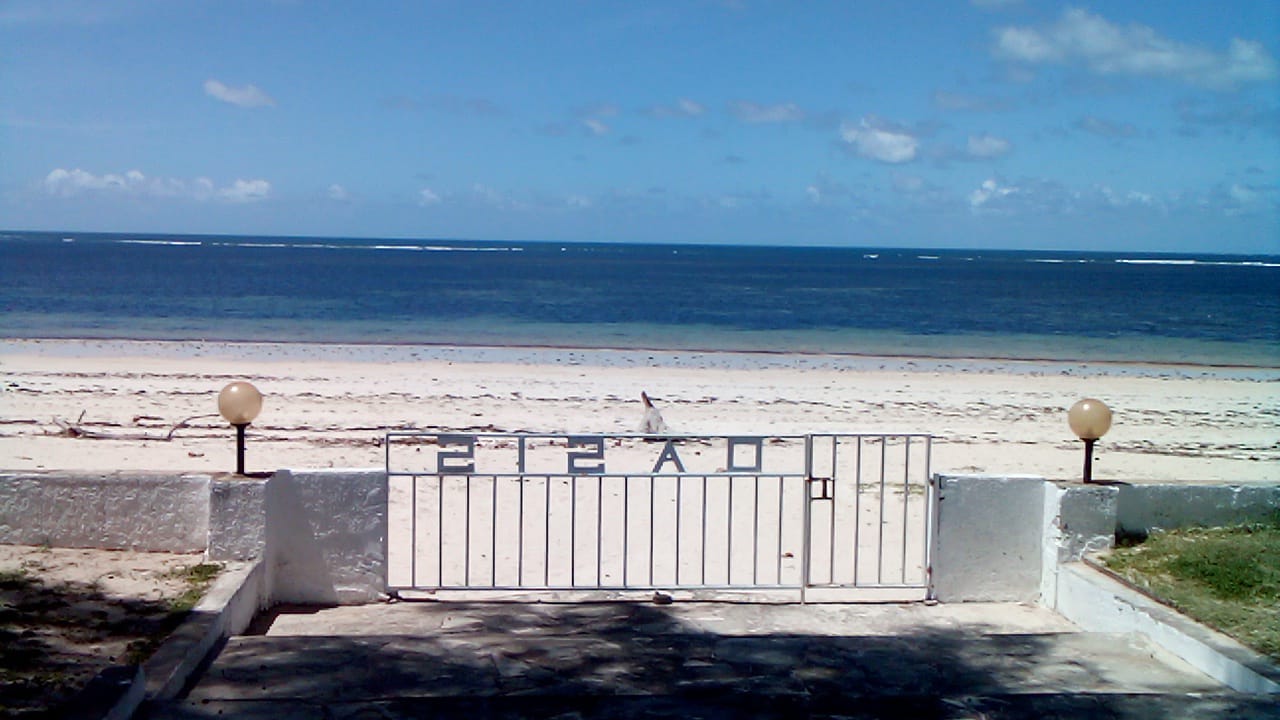 Luxury beachfront 2-bedroom apartment for short stay in Oasis Village Malindi with ocean views, swimming pool, secure parking, and 24/7 security.