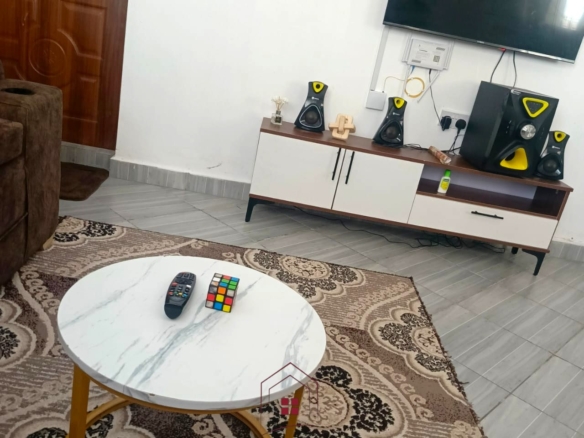 Modern 1-bedroom furnished apartment in Malindi with WiFi, Netflix, parking, and easy access to the beach and airport.