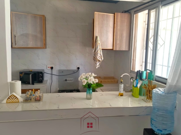 Modern 1-bedroom furnished apartment in Malindi with WiFi, Netflix, parking, and easy access to the beach and airport.