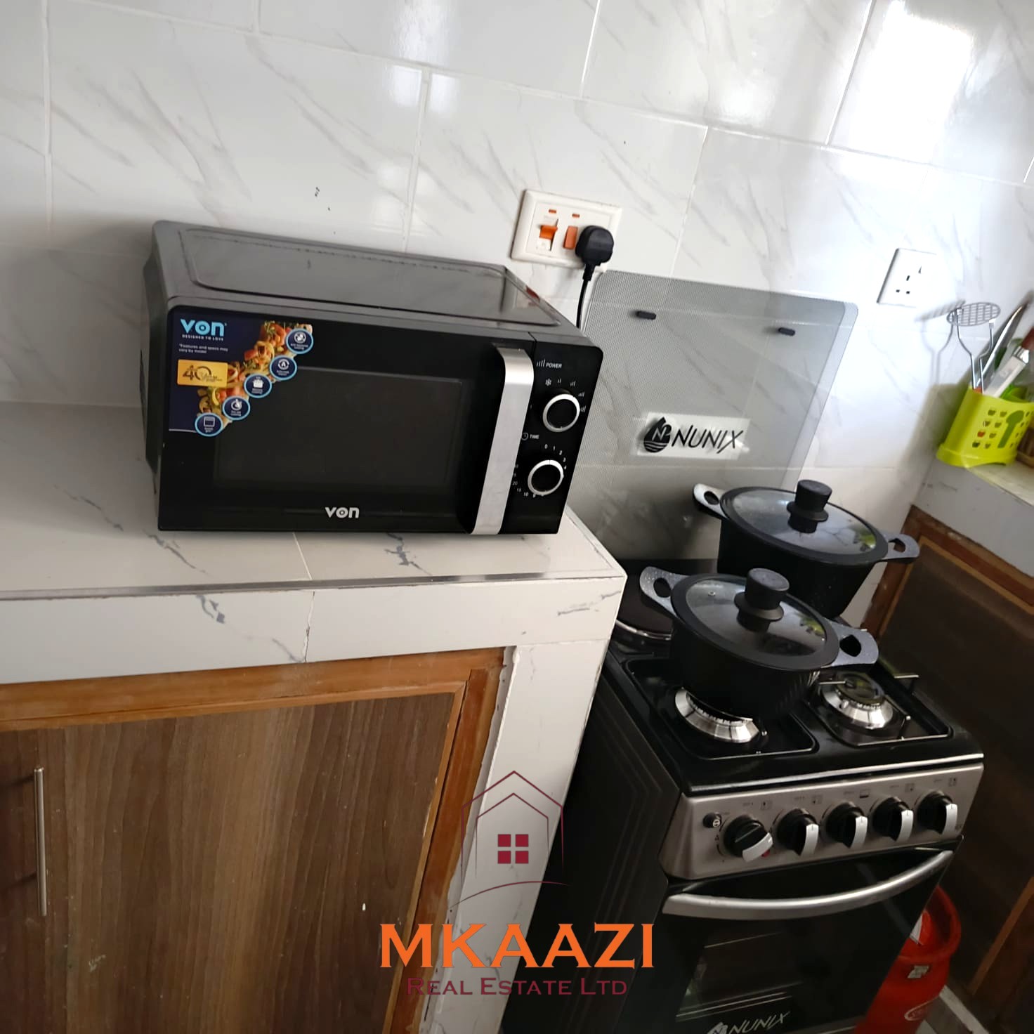 Modern 1-bedroom furnished apartment in Malindi with WiFi, Netflix, parking, and easy access to the beach and airport.