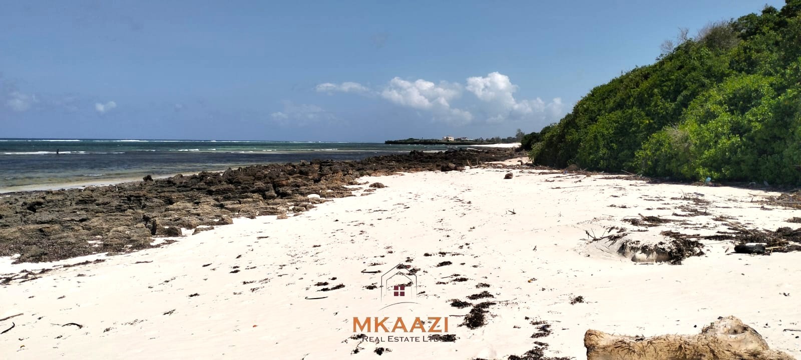 1.45 Acres Land for Sale in Chumani Kilifi 1.45 acres prime land for sale in Chumani Roka Beach Kilifi near the beach with freehold title and all-weather road access.