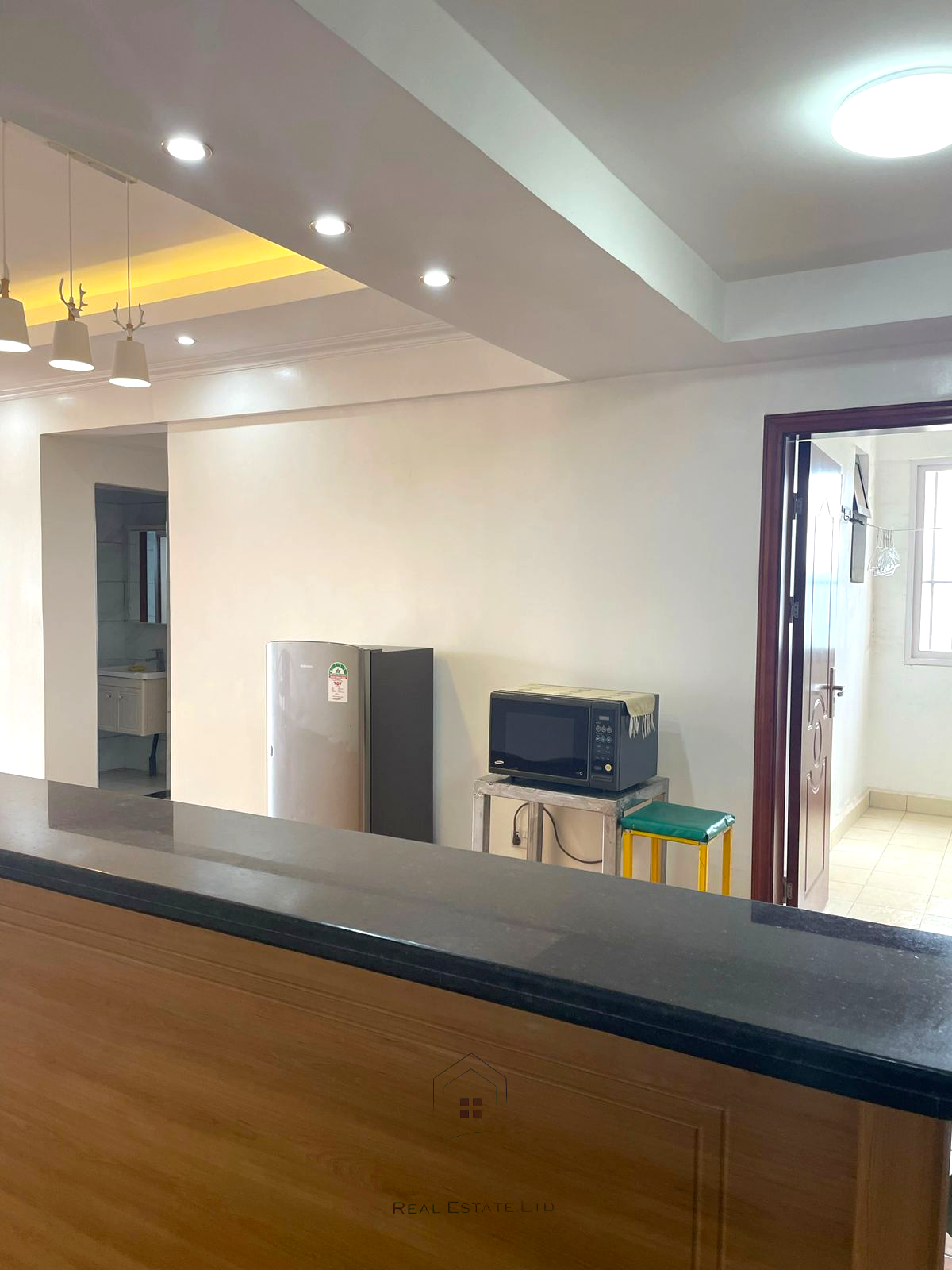 Luxury 2 bedroom master en-suite apartment with SQ for sale in Kilimani near Yaya Centre featuring swimming pool, gym, balcony, high-speed lifts, and premium amenities.