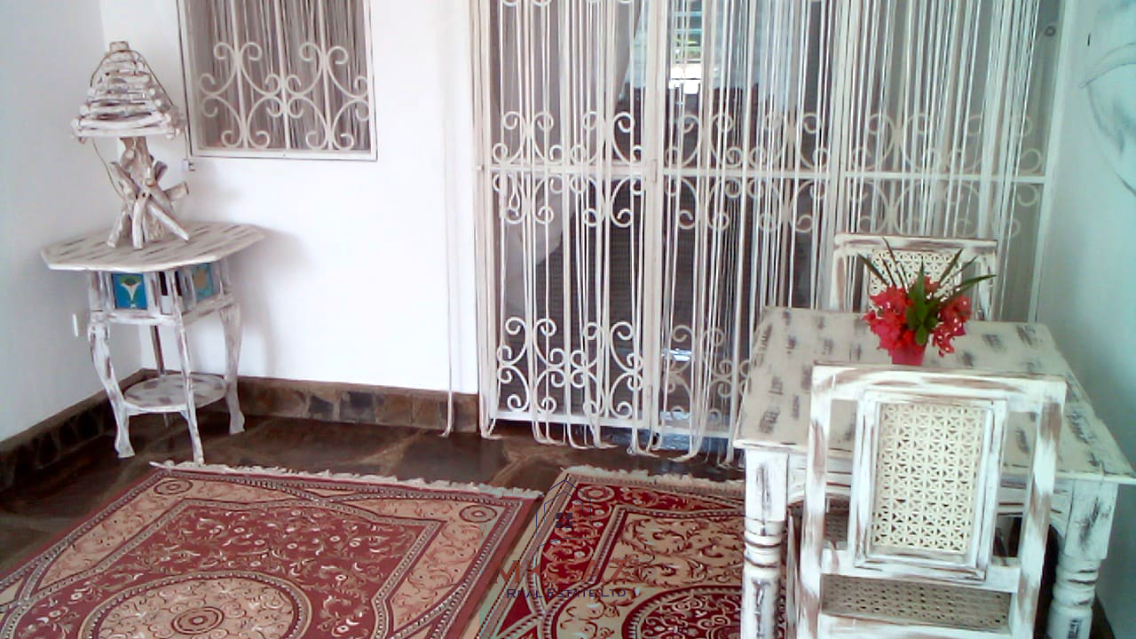 Fully furnished 2-bedroom luxury apartment for sale in Silver Rock Malindi along Casuarina Road featuring beach access, swimming pool, private garden, spacious rooms, porch, bathtub, and 24/7 security.