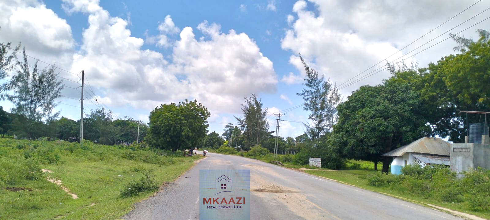 65 acres of prime development land for sale in Mere, Malindi with direct tarmac frontage, leasehold title, excellent accessibility, and outstanding potential for residential, commercial, hospitality, industrial, and mixed-use developments.