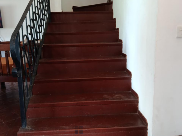 3-bedroom all en-suite semi-furnished villa for sale in Kilimandogo, Malindi featuring a private garden, servant's quarter, two swimming pools, 24-hour security, and secure gated community living. Ideal for family residence, holiday home, retirement living, or rental investment.
