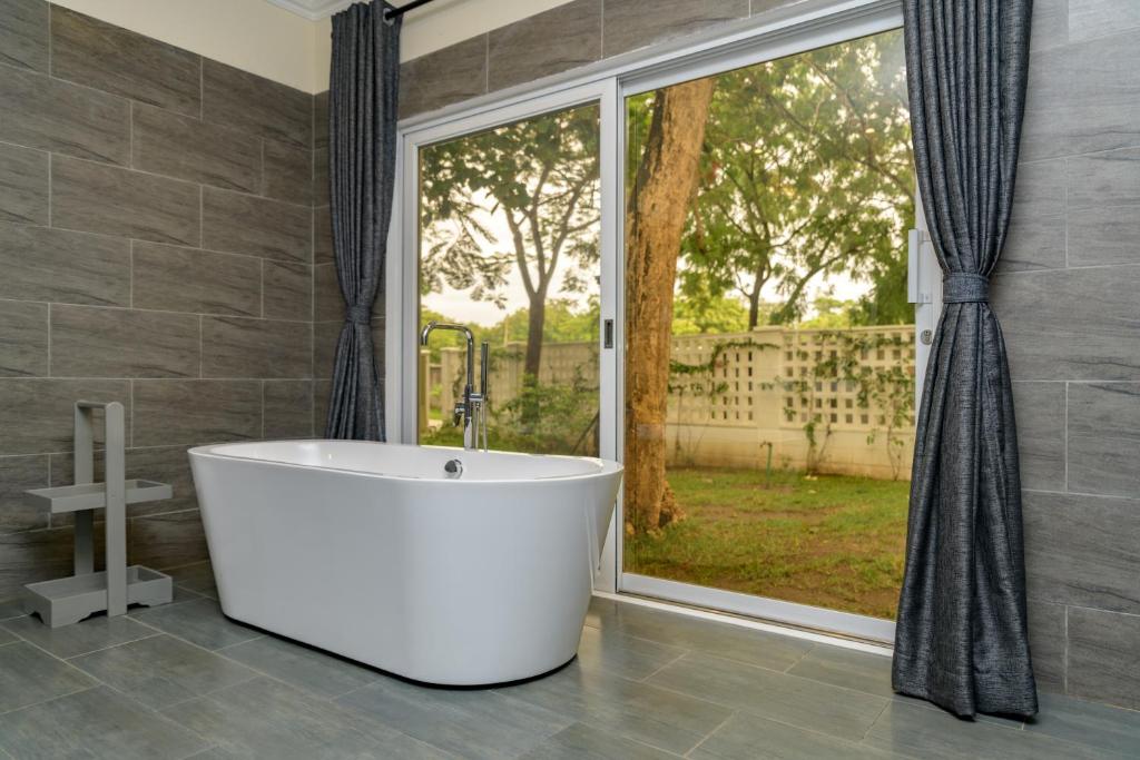 fahari-residence-bathroom-malindi-home
