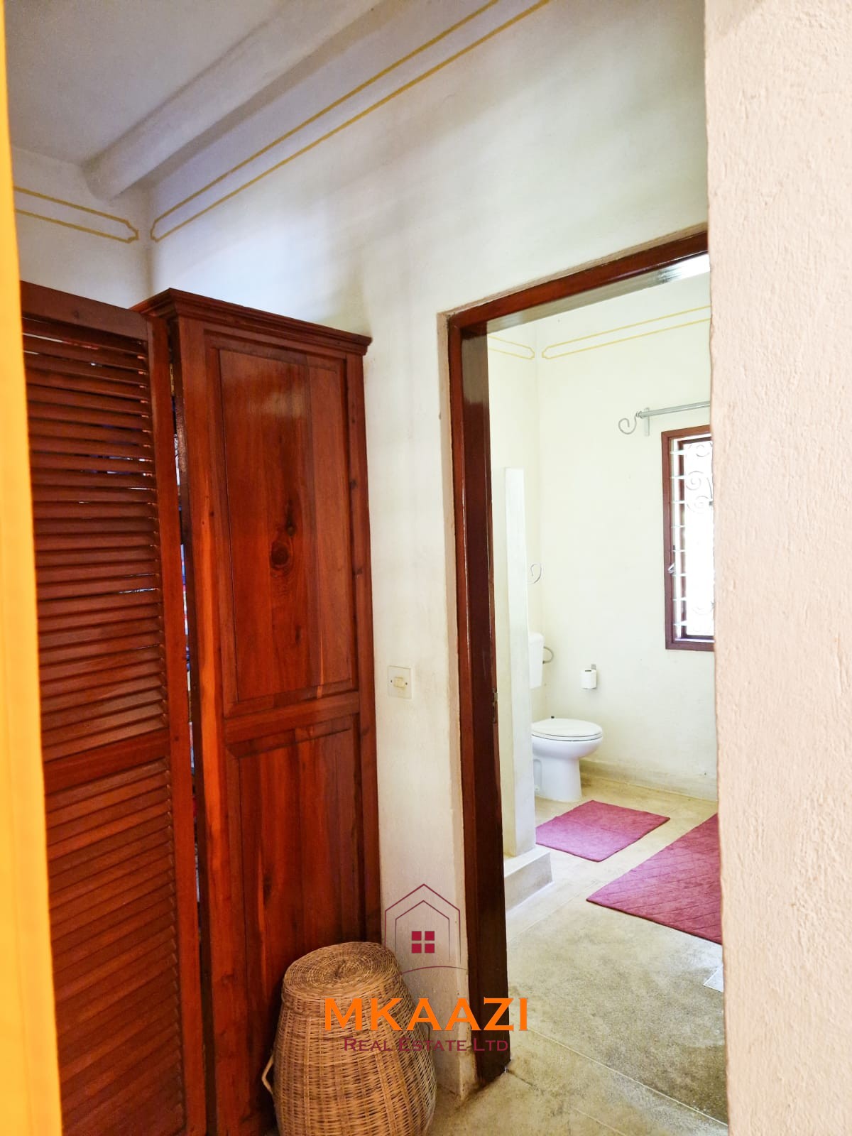 Luxury fully furnished 4-bedroom ensuite villa in Watamu available for Summertides Festival accommodation with swimming pool, Wi-Fi, air conditioning, housekeeping, and 24-hour security.