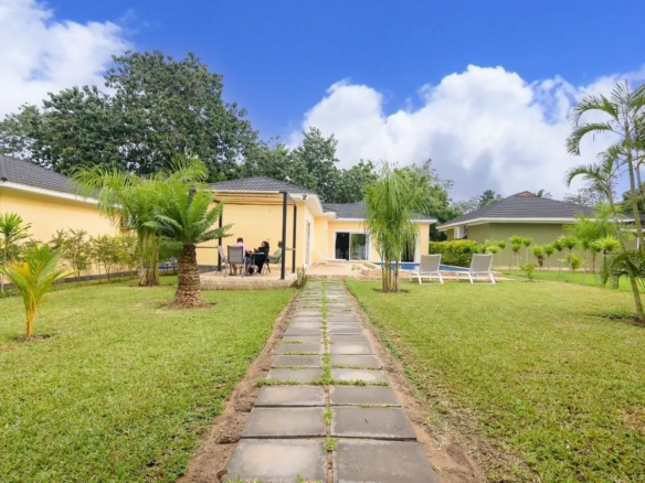 Fahari Residence Malindi Private Gardens