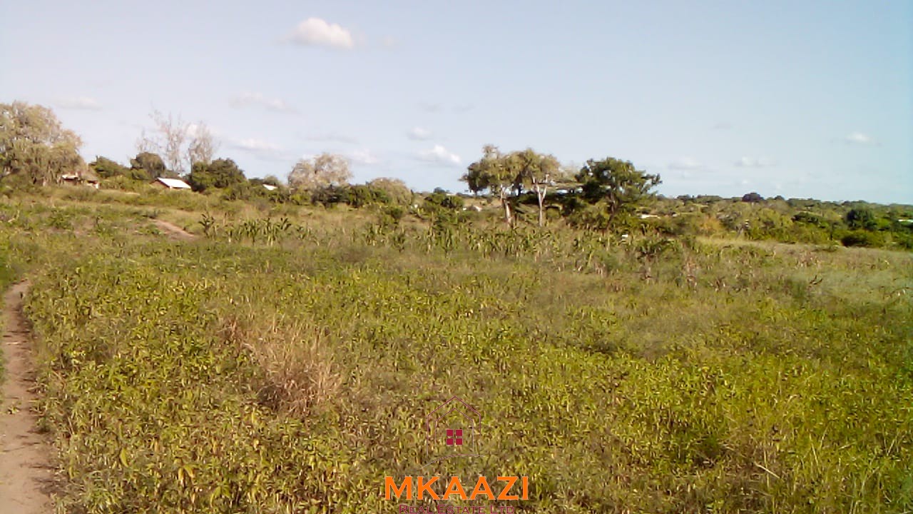 Prime 5-acre land for sale in Kakoneni Malindi located second row from the tarmac road with freehold title, electricity and water on site.