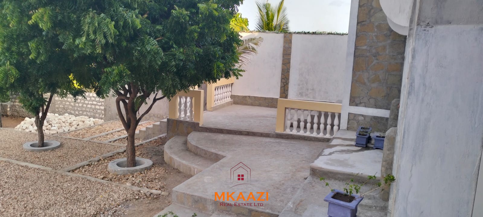 Newly built 3-bedroom house with SQ for rent on Casuarina Road, Malindi, featuring a private compound, ocean views, garden, gazebo, and covered patio.