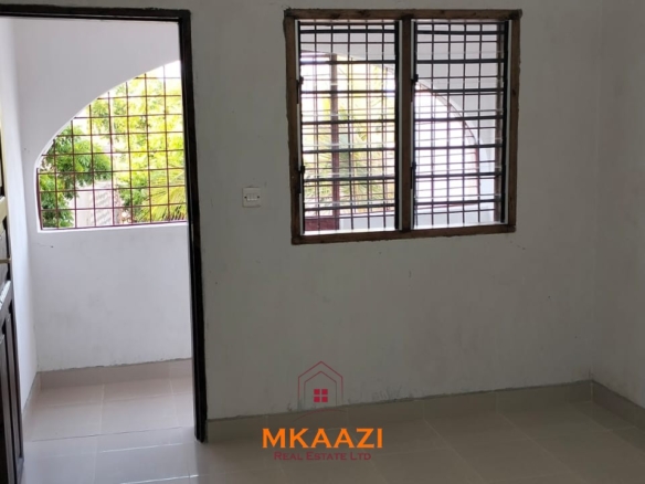 Newly built 3-bedroom house with SQ for rent on Casuarina Road, Malindi, featuring a private compound, ocean views, garden, gazebo, and covered patio.