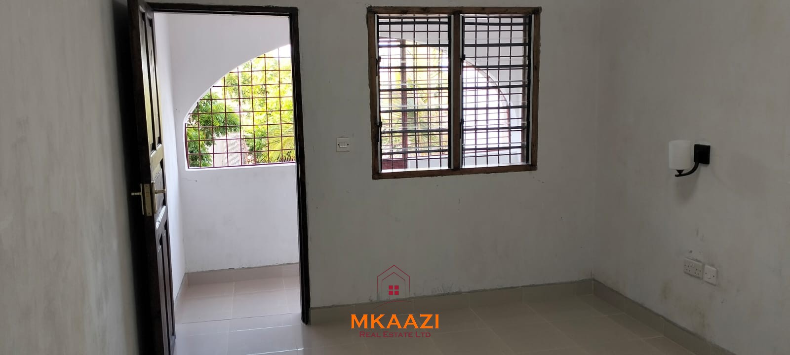 Newly built 3-bedroom house with SQ for rent on Casuarina Road, Malindi, featuring a private compound, ocean views, garden, gazebo, and covered patio.