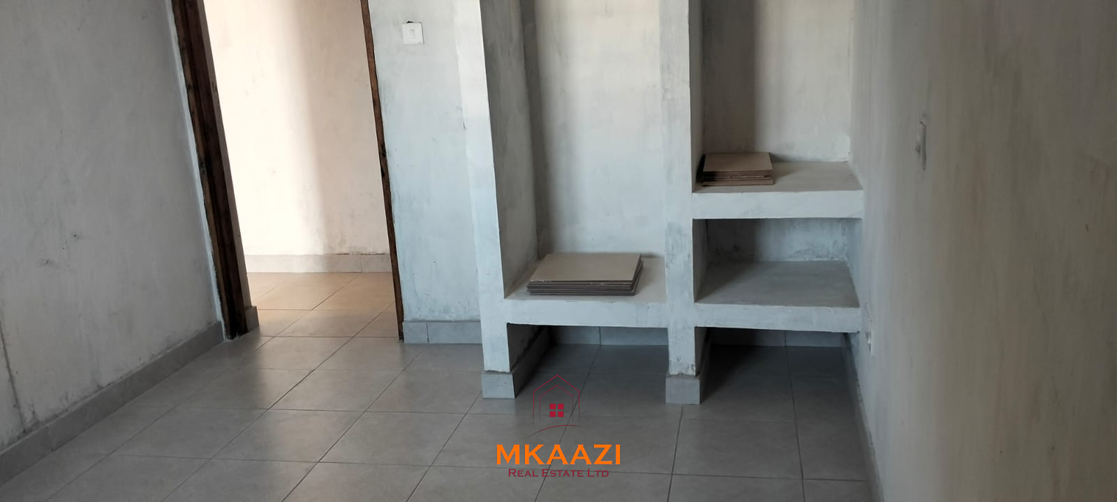 Newly built 3-bedroom house with SQ for rent on Casuarina Road, Malindi, featuring a private compound, ocean views, garden, gazebo, and covered patio.