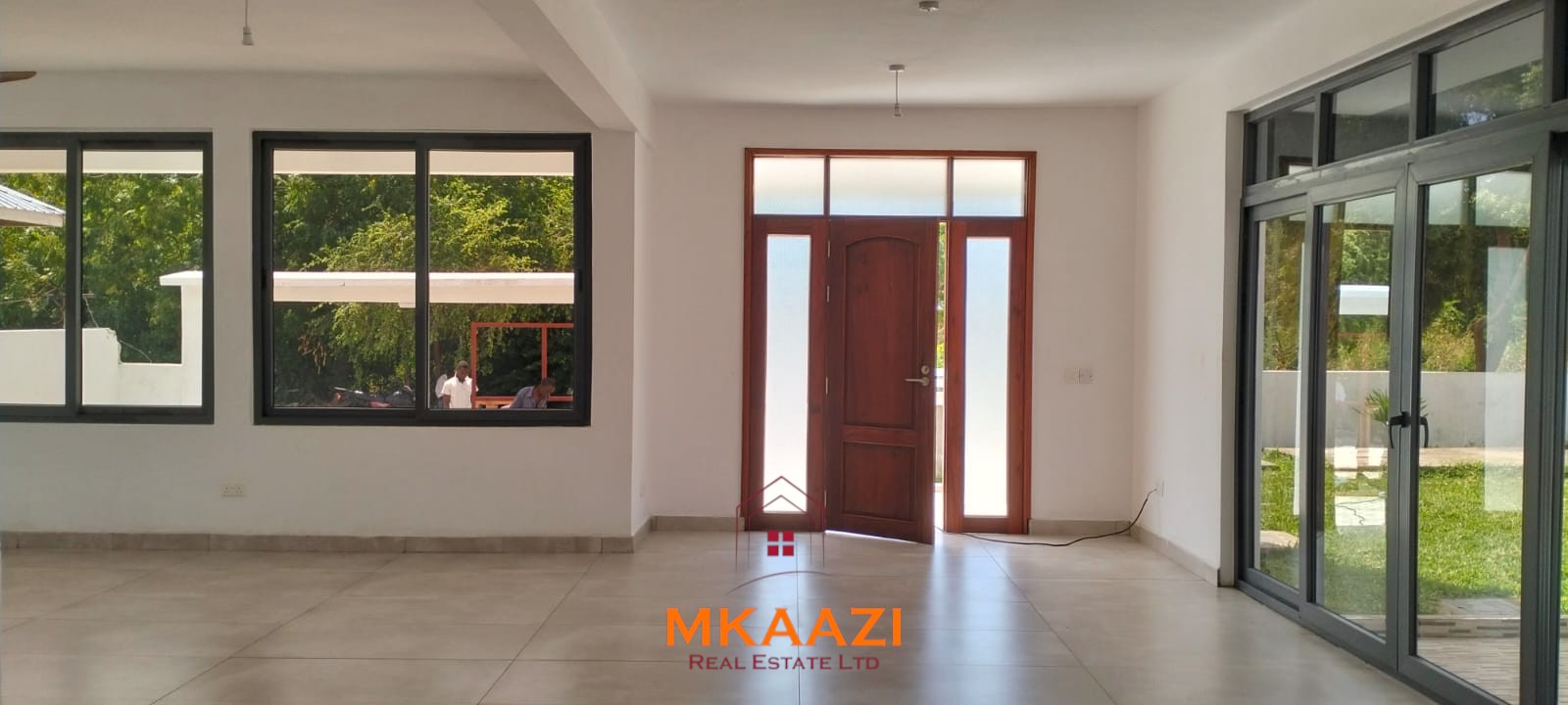 Luxury 4BR Villa for Sale | Casuarina Road Malindi Luxury 4-bedroom villa for sale in Carolina Residence on Casuarina Road, Malindi with solar backup, swimming pool, gazebo, and ready for immediate occupancy.