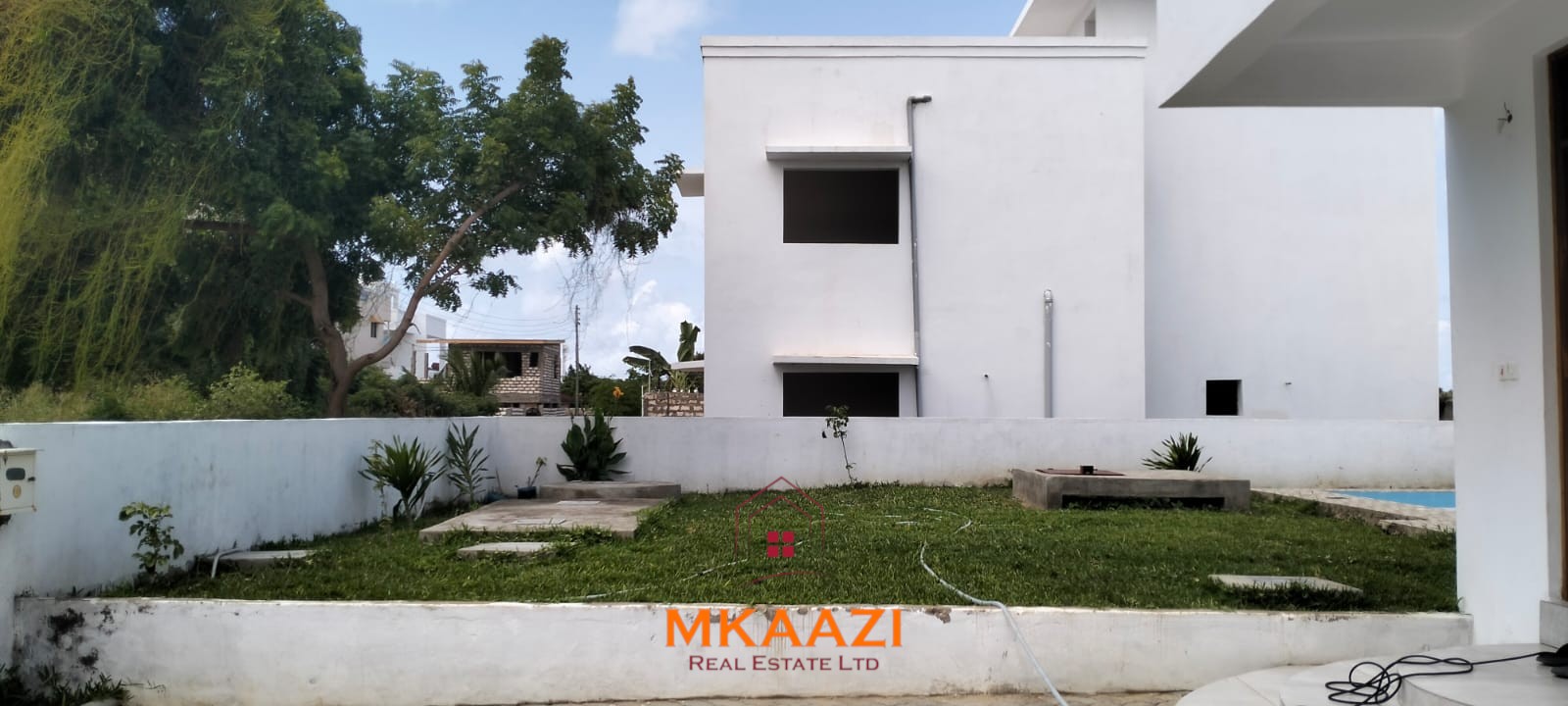 Luxury 4BR Villa for Sale | Casuarina Road Malindi Luxury 4-bedroom villa for sale in Carolina Residence on Casuarina Road, Malindi with solar backup, swimming pool, gazebo, and ready for immediate occupancy.