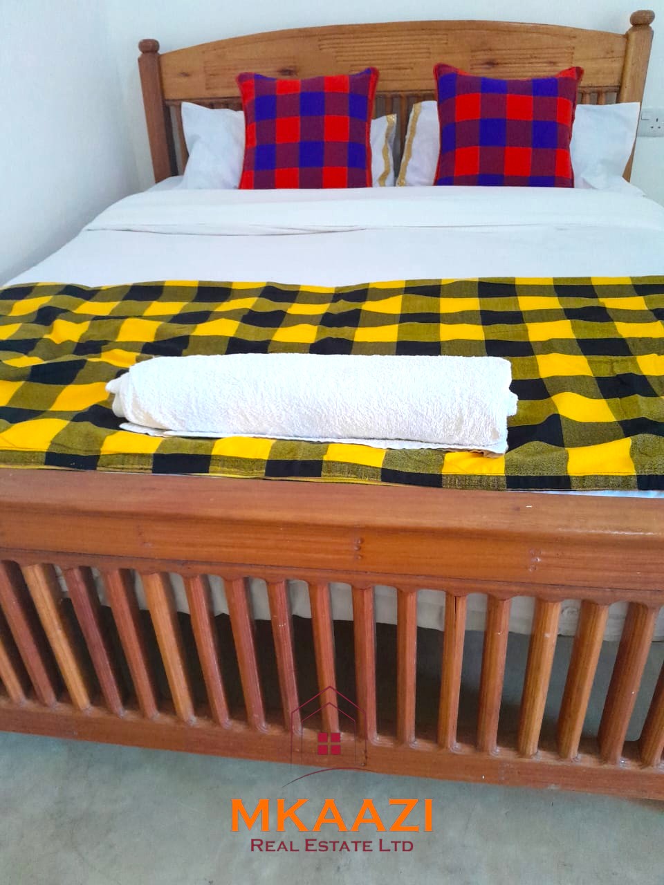 Lodge to Let Near Ol Pejeta Conservancy, Laikipia Fully furnished lodge to let in Laikipia near Ol Pejeta Conservancy featuring six ensuite rooms, restaurant, gardens, camping facilities, and modern amenities.