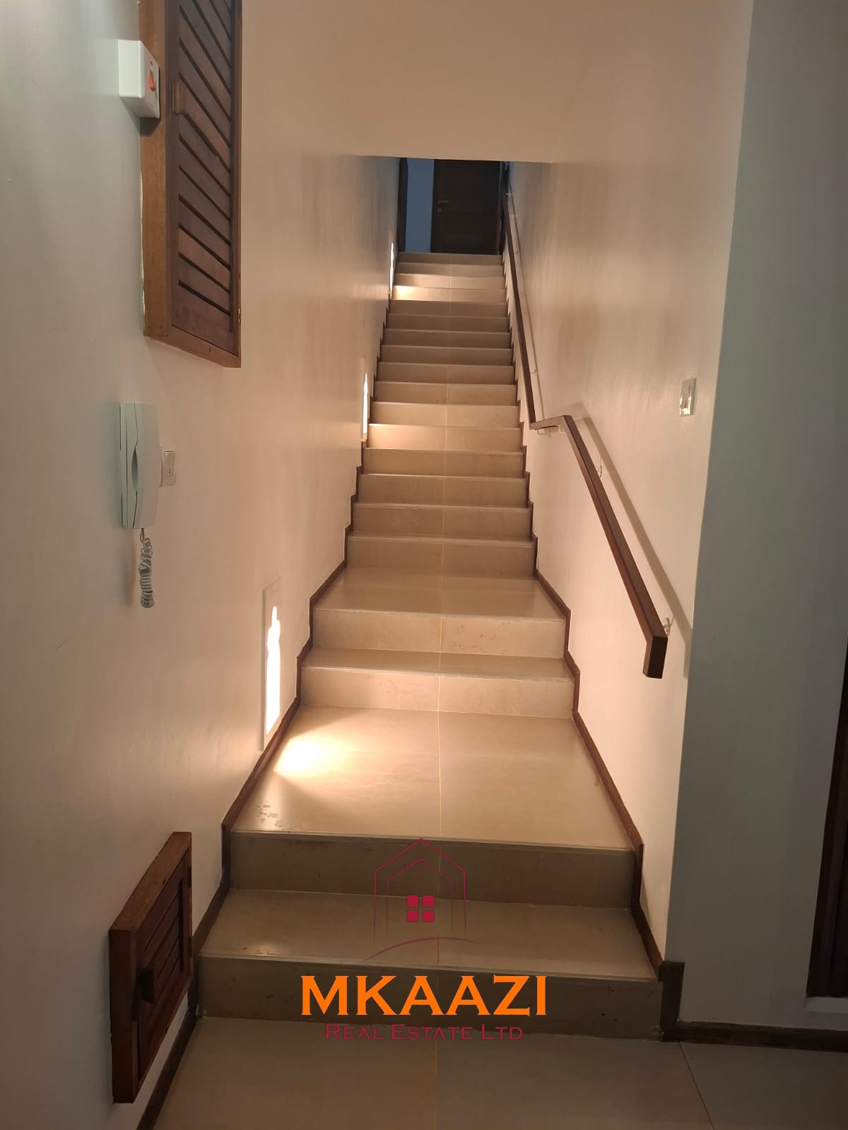 Luxury Beachfront Villa in Kuruwitu, Vipingo Luxury 3-bedroom beachfront villa for short-term rental in Kuruwitu, Vipingo with ocean views, private beach access, shared swimming pool, and modern interiors.