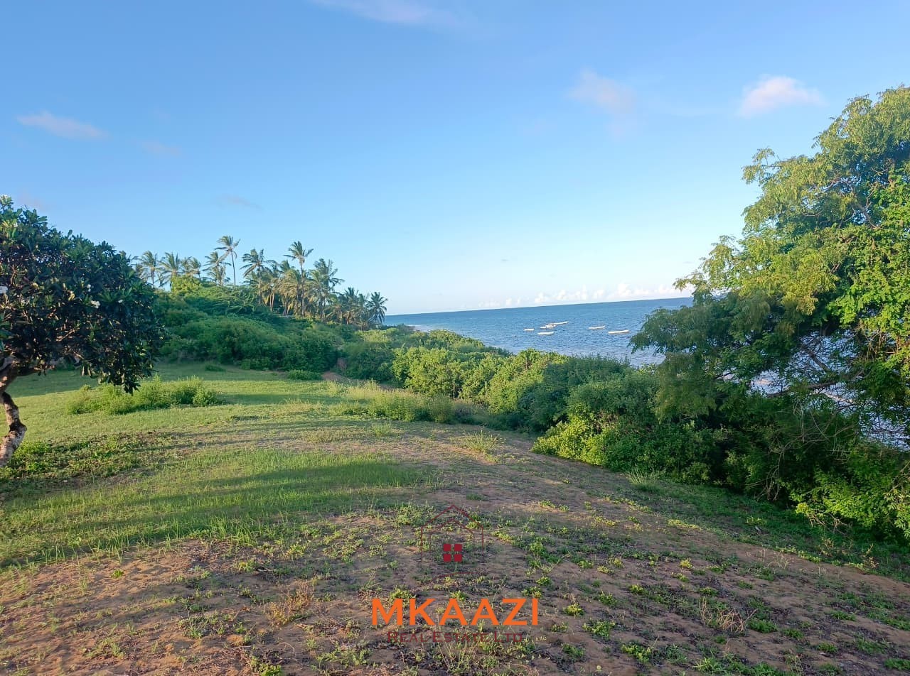 2 Acres First-Row Beachfront Land at Bofa Beach 2-acre first-row beachfront property for sale at Bofa Beach with direct sandy beach frontage. Offered as one parcel at KES 90 million, ideal for a luxury resort, hotel, villas or coastal development.