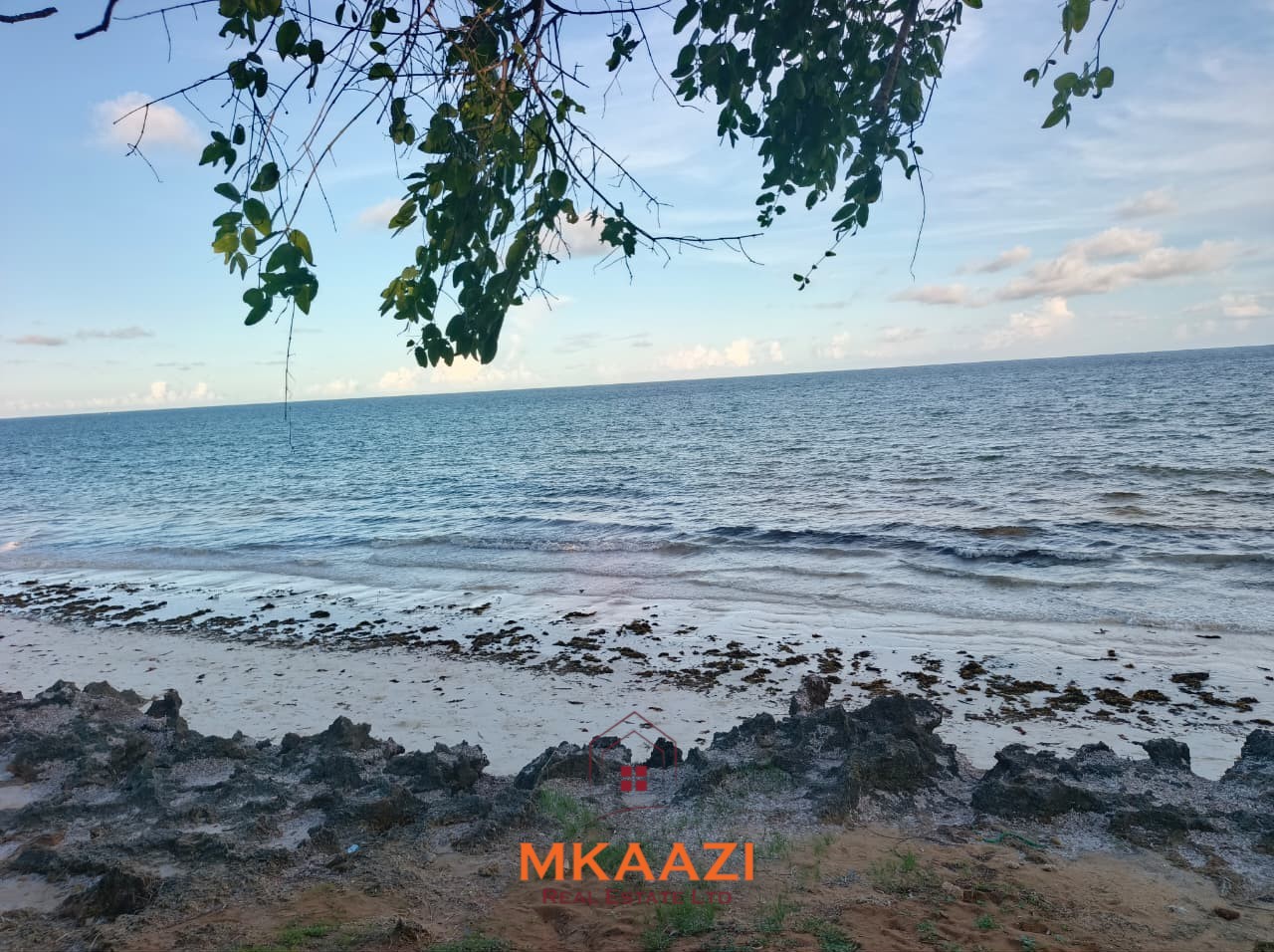 2 Acres First-Row Beachfront Land at Bofa Beach 2-acre first-row beachfront property for sale at Bofa Beach with direct sandy beach frontage. Offered as one parcel at KES 90 million, ideal for a luxury resort, hotel, villas or coastal development.