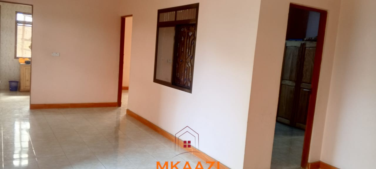3-Acre Developed Farm for Sale in Moshi Tanzania 3-acre developed farm for sale in Kimashuku Mnadani, Moshi, Tanzania, featuring a farmhouse, 140-metre borehole, greenhouse, 200 apple trees, fruit trees and 5,000-litre water tank.
