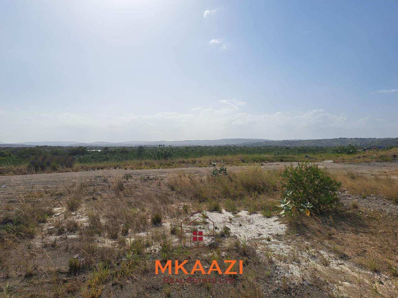 Prime 7.3-hectare road-frontage land for sale in Dongo Kundu, Mombasa, near the Mombasa–Kwale border and adjacent to mangrove forest.