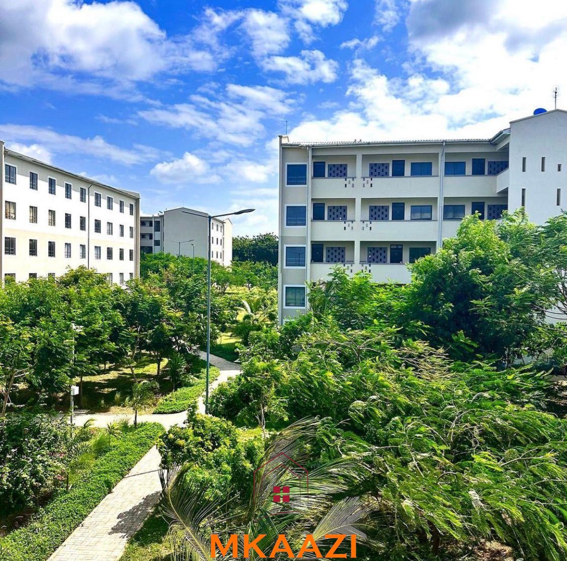 3 Bedroom Furnished Apartment for Sale in Vipingo Fully furnished 3-bedroom ground-floor apartment for sale at Palm Ridge, Vipingo, featuring two bathrooms, swimming pool, green parks, parking, and 24/7 security.
