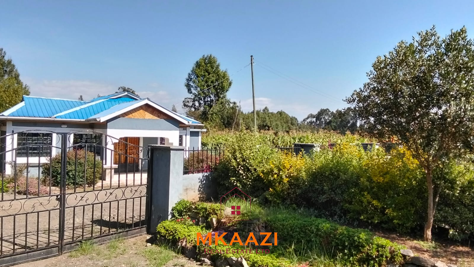 3.5-acre farm for sale in Ol Kalou with a 2-bedroom farmhouse, KPLC electricity, 70-foot fresh-water well and staff quarters.