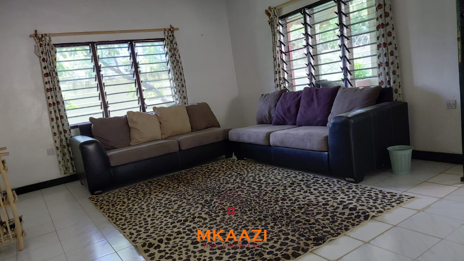 Half Acre Property for Sale Near Watamu Mall Half-acre property for sale off Kanani Road in Watamu with a 2-bedroom house, 1-bedroom SQ and three unfinished rental units near Watamu Mall.