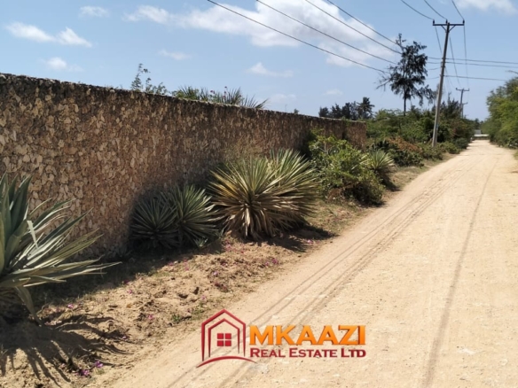 2 Acres for Sale in Mambrui – Prime Second-Row Coastal Land/Plot | KES 27M