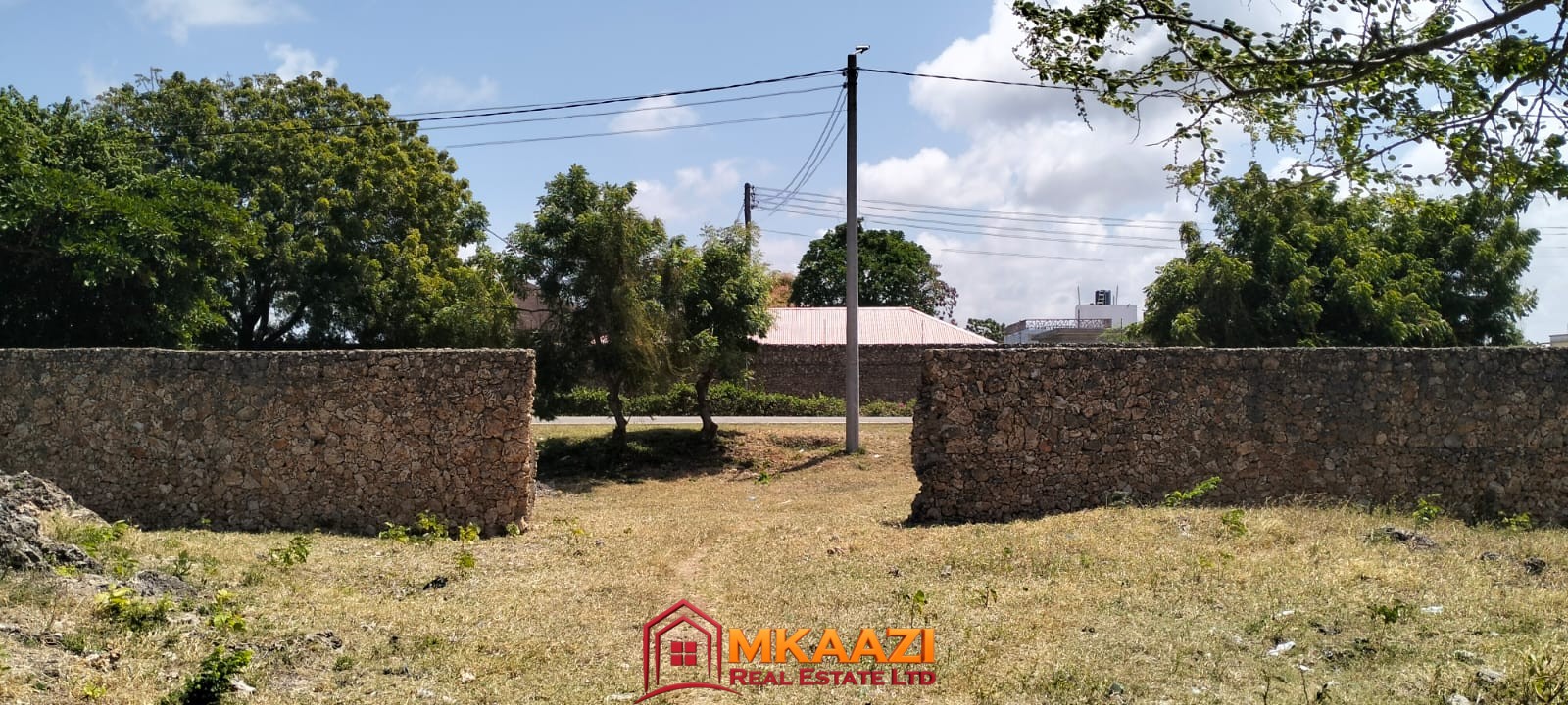2 Acres for sale Casuarina 2-acre-tarmac-frontage-land-malindi