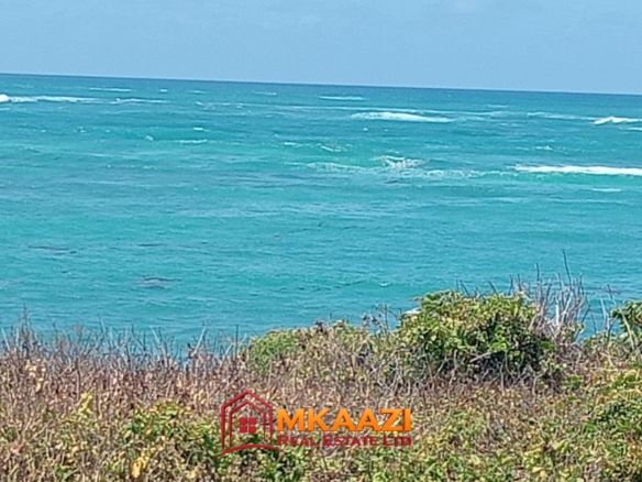 Prime Beachfront Plots and Land for Sale in Matsangoni, Malindi – 2 & 6 Acres | KES 13M/Acre