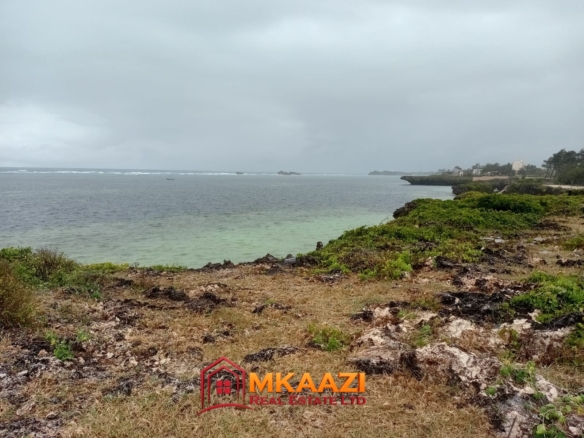 Prime 4.6-Acre Beach Plot for Sale in Watamu – Clean Title Deed | KES 150M