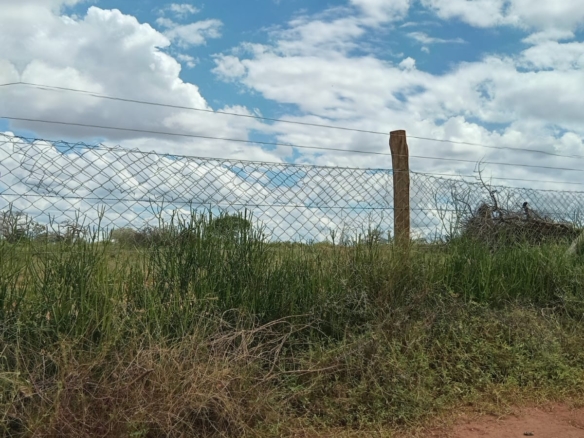 1,600 Acres Prime Ranch for Sale in Makueni, Kenya – Rare River Athi Frontage | Freehold Land