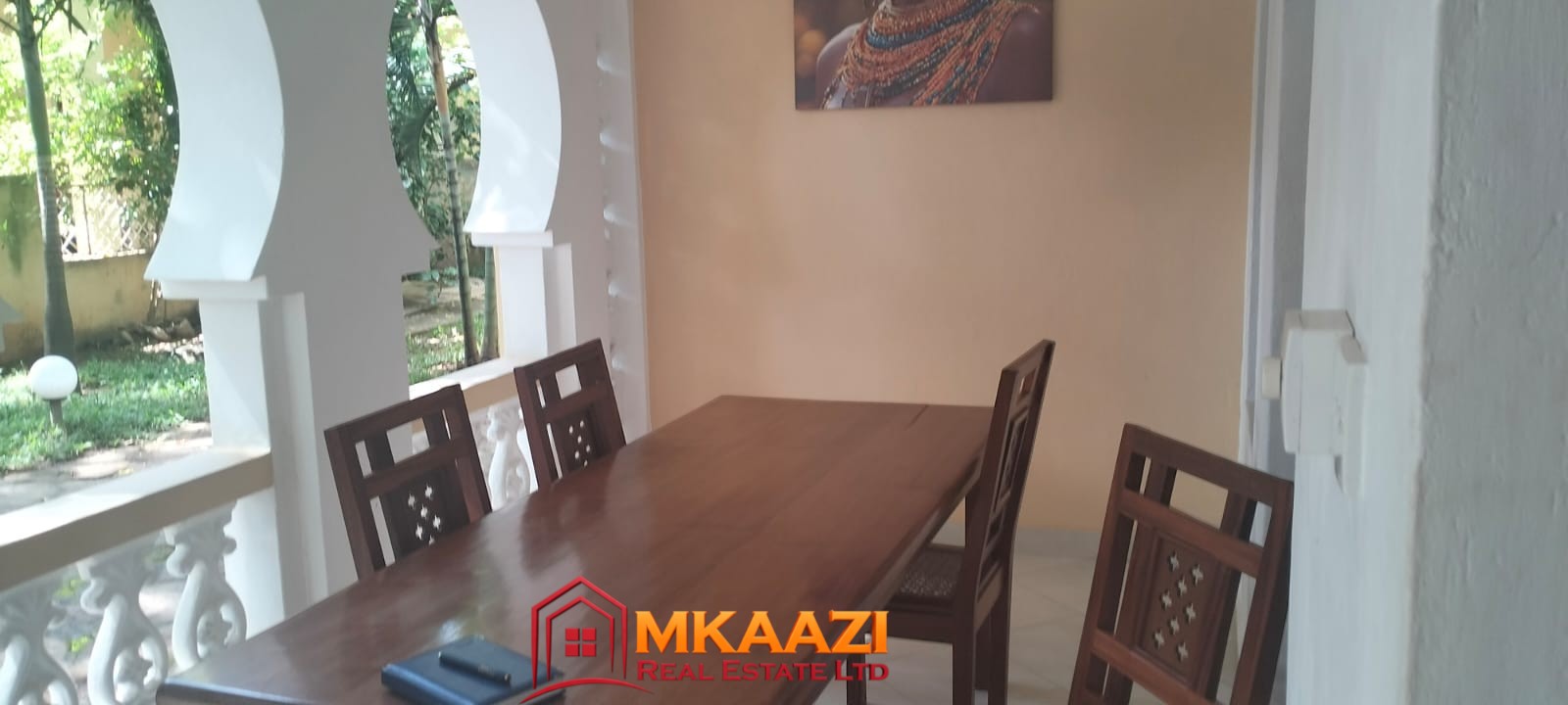 MangoPlz 1 (7) Outdoor living room at a furnished apartment in Casuarina Malindi