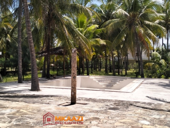 Twin 3-Bedroom Beachfront Villas for Sale in Mambrui – 1 Acre | €360,000 / KES 53.8M