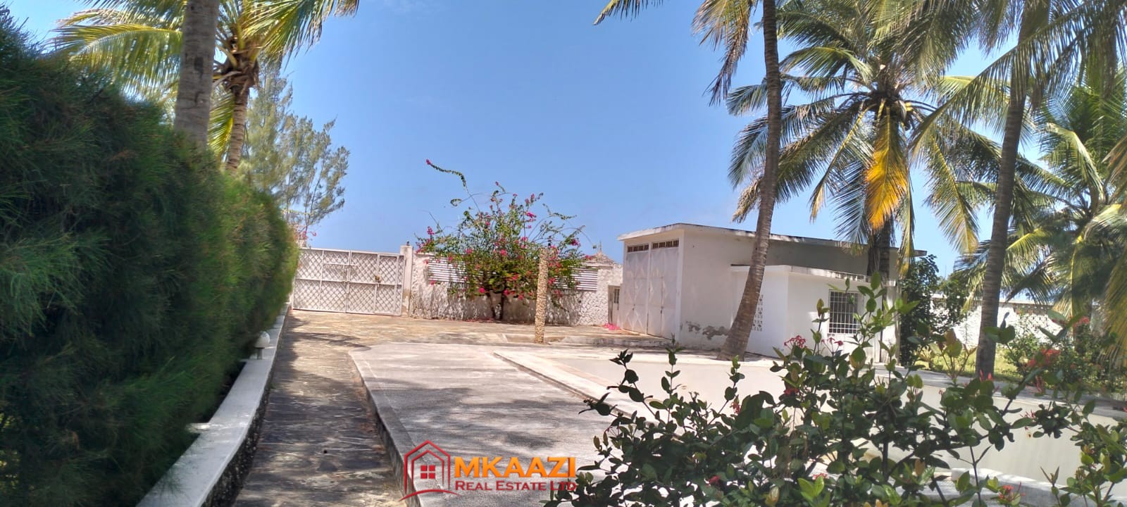 Twin 3-Bedroom Beachfront Villas for Sale in Mambrui – 1 Acre | €360,000 / KES 53.8M